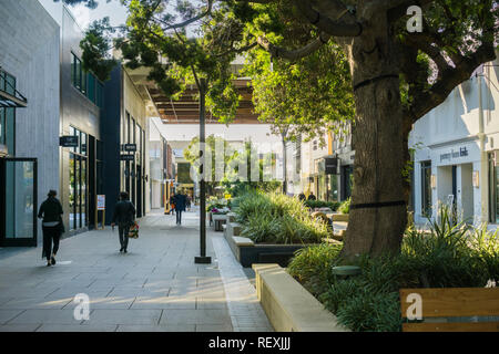 Stanford Shopping Center in Palo Alto California Stock Photo - Alamy