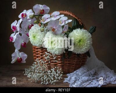 Still life with luxurious bouquet of flowers Stock Photo - Alamy