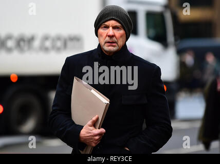 Senior Barclays executive Roger Jenkins arrives at Southwark Crown Court where he and former Barclays chief executive John Varley and fellow senior executives Thomas Kalaris and Richard Boath, are charged with fraud. Stock Photo