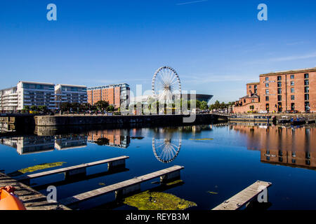 Liverpool Eye and the Echo Arena, Albert Dock Liverpool Stock Photo