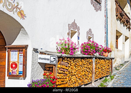 Houses in Guarda, Graubuenden, Engadin, Switzerland Stock Photo