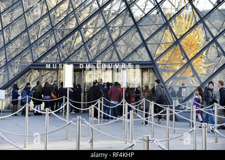Le Louvre muséum - Paris - France Stock Photo