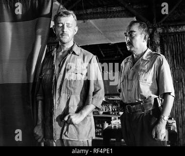 the bridge on the river kwai, alec guinness and sessue hayakawa, 1958 Stock Photo