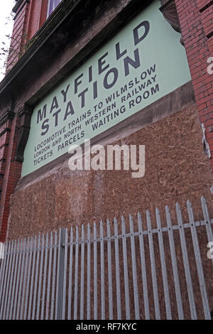 Disused Manchester Mayfield Station Building, Fairfield street, Piccadilly, Manchester, North West England, UK , M1 2QF Stock Photo