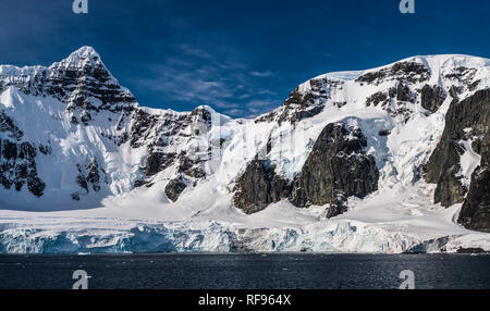 Mountains along the Neumayer Channel, Antarctic Peninsula, Antarctica Stock Photo