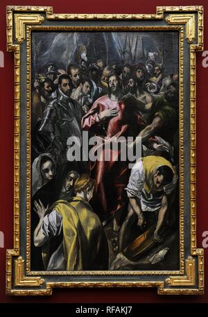 El Greco (Domenikos Theotokopoulos) (1541-1614). Spanish painter. The Disrobing of Christ, ca. 1606-1608. Alte Pinakothek. Munich. Germany. Stock Photo