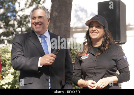 Austin, Texas, USA. 24th Jan, 2019. Ambassador Joe Hockey of Australia and Australian author and chef Jess Payles of Melbourne visit with Texas Gov. Greg Abbott during the Great Mates Australia-Texas Barbecue at the Governor's Mansion. Abbott and Hockey worked to strengthen ties between the allies discussing agriculture and high tech before eating Australian vegemite burnt ends and heartbrand akaushi. Credit: Bob Daemmrich/ZUMA Wire/Alamy Live News Stock Photo