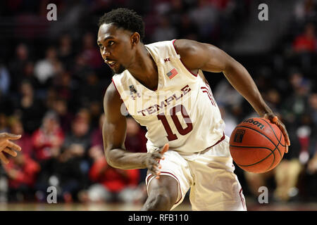 Philadelphia, Pennsylvania, USA. 24th Jan, 2019. Temple Owls guard SHIZZ ALSTON JR. (10) handles the ball during the American Athletic Conference basketball game played at the Liacouras Center in Philadelphia. Temple held on to beat Memphis 85-76. Credit: Ken Inness/ZUMA Wire/Alamy Live News Stock Photo