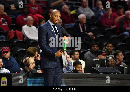 Philadelphia, Pennsylvania, USA. 24th Jan, 2019. Memphis Tigers head coach PENNY HARDAWAY shown during the American Athletic Conference basketball game played at the Liacouras Center in Philadelphia. Temple held on to beat Memphis 85-76. Credit: Ken Inness/ZUMA Wire/Alamy Live News Stock Photo