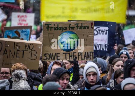 Munich, Bavaria, Germany. 25th Jan, 2019. Showing no signs of abating, over 3,500 students participated in the Fridays for Future climate strike at Munich's Max Joseph Platz. The protestors are calling on world governments to take decisive action against climate change. The demonstration ended with an artistic action where the participants used chalk to colour the ground with environmental designs and slogans. Credit: ZUMA Press, Inc./Alamy Live News Stock Photo