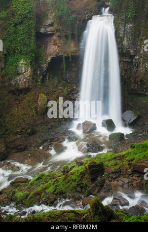Melincourt Falls, Resolven, Vale of Neath, West Glamorgan, Wales Stock Photo