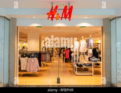 H&M department store in Whiteleys Centre, Queensway, Bayswater, City of Westminster, Greater London, England, United Kingdom Stock Photo