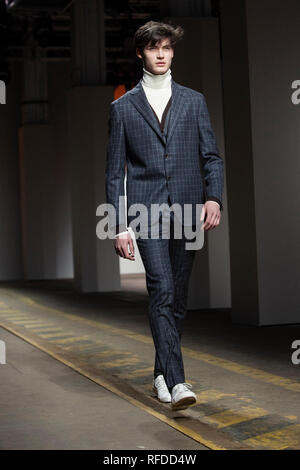 Rome, Italy. 24th Jan, 2019. Italian Factory Malo presenting his new fall-winter collection during the catwalk of Altaroma 2019 at Pratibus District in Rome. Credit: Paolo Pizzi/Pacific Press/Alamy Live News Stock Photo