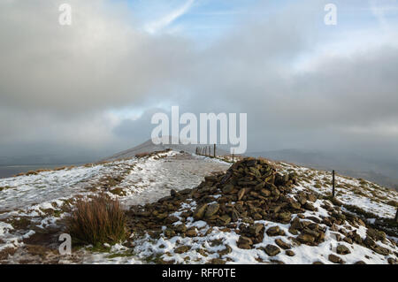 Back Tor Cairn in the snow, Hope Valley, Peak District, Derbyshire, UK Stock Photo