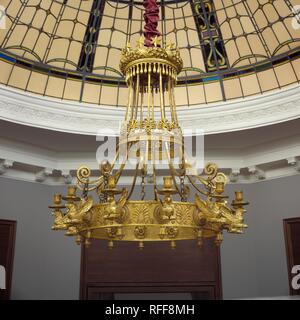 chandelier-artist-thomas-hope- chandelier-artist-thomas-hope-
