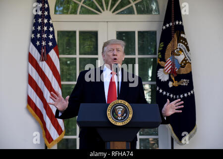 Washington, District of Columbia, USA. 25th Jan, 2019. United States President DONALD J. TRUMP makes a statement announcing that a deal has been reached to reopen the government through Feb. 15 during an event in the Rose Garden of the White House. Credit: Olivier Douliery/CNP/ZUMA Wire/Alamy Live News Stock Photo