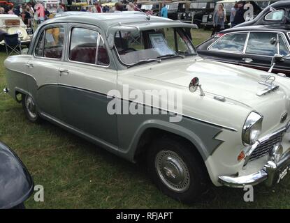 austin-a55-cambridge-1957-