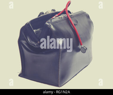 Old black leather doctors bag hi-res stock photography and images - Alamy