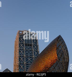 Frank Gehry's Golden Stainless Steel Fish Sculpture on Barcelona's seafront Barcelona Spain Stock Photo