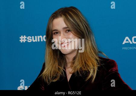 Park City, UT, USA. 27th Jan, 2019. Alice Englert at arrivals for THEM THAT FOLLOW Premiere at Sundance Film Festival 2019, Eccles Center, Park City, UT January 27, 2019. Credit: JA/Everett Collection/Alamy Live News Stock Photo