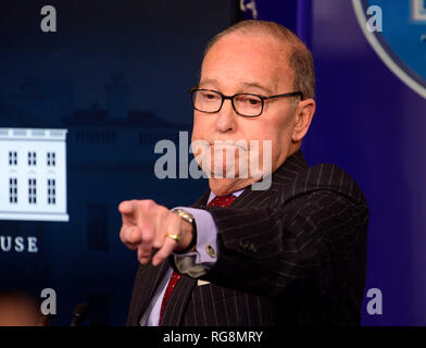 Washington, United States Of America. 28th Jan, 2019.          conducts a briefing in the Brady Press Briefing Room of the White House in Washington, DC on Monday, January 28, 2019. Credit: Ron Sachs/CNP | usage worldwide Credit: dpa/Alamy Live News Stock Photo