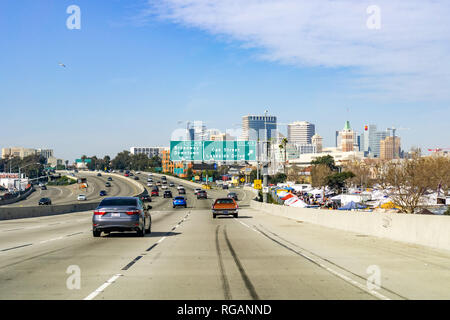 January 27, 2019 Oakland / CA / USA - Travelling towards downtown Oakland in east San Francisco bay area Stock Photo