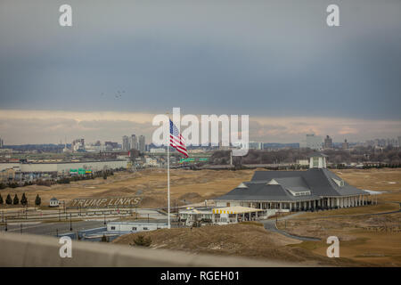 Bronx, New York, USA. 27th Jan, 2019. The Trump Golf Links at Ferry Point photographed Sunday, January 27, 2019 in the Bronx, New York featuring a newly completed golf clubhouse with amenities that include a cart-storage facility, locker rooms, and a grill room. The New York City Department of Parks and Recreation had plans from the early 2000's for revitalizing Ferry Point Park that included an 18-hole golf course and an adjacent community park and waterfront promenade. The golf course was designed by Jack Nicklaus in collaboration with John Sanford. Laws Construction built the golf cours Stock Photo