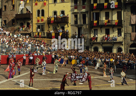 piazza grande piazza vasari giostra del saracino arezzo