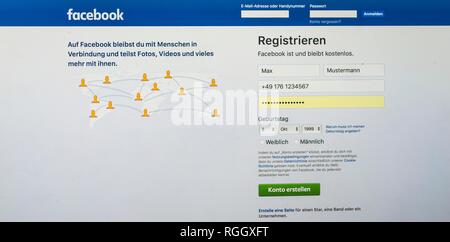 Facebook login page Stock Photo - Alamy