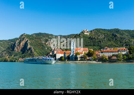 Austria, Wachau, Cruise ship passing Duernstein on the Danube Stock Photo