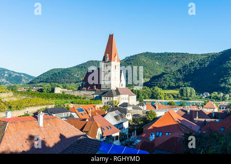 Austria, Wachau, parish church Mariae Himmelfahrt in Weissenkirchen on the Danube Stock Photo