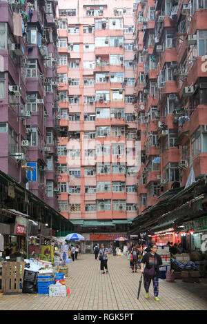 Market, Densely Populated Housing Estate, Apartment Building, Quarry Bay, Hong Kong Island, Hong Kong, China, Asia Stock Photo