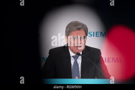 Munich, Germany. 30th January, 2019. Joe Kaeser, CEO of Siemens AG, will attend a press conference in the Olympiahalle before the start of the Annual Shareholders' Meeting. Photo: Sven Hoppe/dpa Credit: dpa picture alliance/Alamy Live News Stock Photo