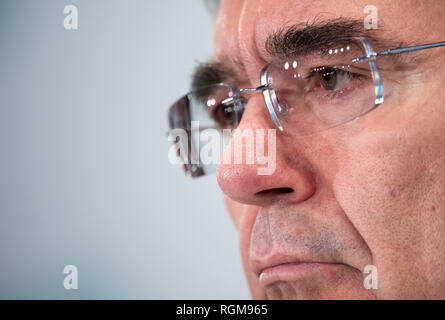 Munich, Germany. 30th January, 2019. Joe Kaeser, CEO of Siemens AG, will attend a press conference in the Olympiahalle before the start of the Annual Shareholders' Meeting. Photo: Sven Hoppe/dpa Credit: dpa picture alliance/Alamy Live News Stock Photo