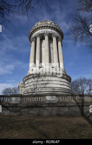 The Soldiers' and Sailors' Memorial Monument located at 89th Street and Riverside Drive in Riverside Park in the Upper West Side of Manhattan, New York City, commemorates Union Army soldiers and sailors who served in the American Civil War. It is an enlarged version of the Choragic Monument of Lysicrates in Athens, and was designed by the firm of Stoughton & Stoughton with Paul E. M. DuBoy. Stock Photo