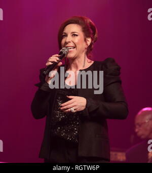 PARIS,FRANCE,ROBIN MCKELLE SINGS AT THE THEATRE TRIANON PARIS FRANCE Stock Photo