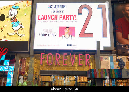 Forever 21 // Interactive Billboard in Times Square - WNW