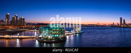 Panorama Night view of Some Sevit (Hangang Floating Island) in Seoul Stock Photo