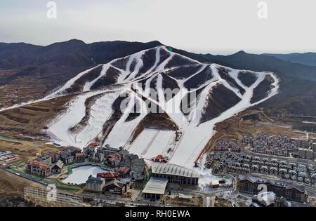 (190131) -- BEIJING, Jan. 31, 2019 (Xinhua) -- Picture taken on Jan, 5, 2019 shows the aerial view of Fulong Ski Resort in Chongli, Zhangjiakou, north China's Hebei Province. (Xinhua/Yang Shiyao) Stock Photo