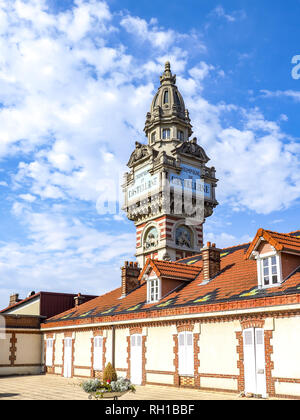 Champagne de Castellane, Epernay, Champagne, Marne, France, Europe Stock Photo