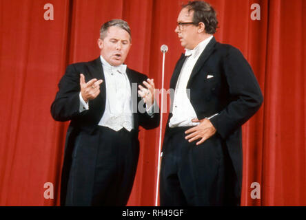 MORECAMBE AND WISE English comic double act with Ernie Wise at left and Eric Morecambe Stock Photo