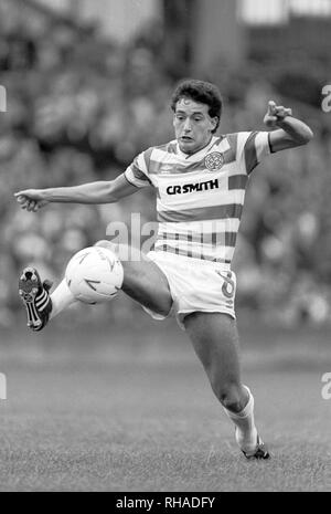 PAUL MCSTAY, GLASGOW CELTIC FC, , 1985 Stock Photo