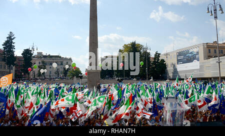ROME - September 30, 2018: Demostrators and flags during “Per un’Italia che non ha paura”, the event of the Italian Democratic Party. Stock Photo