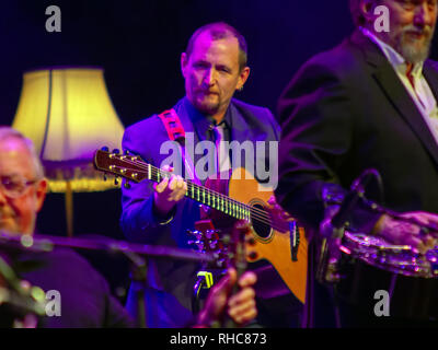 Glasgow, Scotland, UK. 1st February, 2019. Performing at the Glasgow Royal Concert Hall for Transatlantic Sessions during Celtic Connections 2019, is the house band, led by Aly Bain and dobro virtuoso, Jerry Douglas, with Russ Barenberg, Phil Cunningham, John Doyle, Michael McGoldrick, John McCusker, Donald Shaw, Daniel Kimbro, and James Mackintosh. Celtic Connections is the largest winter music festival of its kind, and the UK's premier celebration of celtic music. Iain McGuinness / Alamy Live News Stock Photo