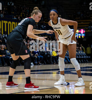 Jan 31, 2019 Berkeley, CA U.S.A. Stanford forward Alanna Smith (11 ...