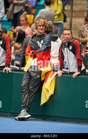 Frankfurt, Germany. 02nd Feb, 2019. Celebration of the german team, Alexander (Sascha) ZVEREV, GER, Philipp KOHLSCHREIBER, GER Tennis Pro, with national banner, GERMANY - HUNGARY 3-0 Qualifiers Round Mens Tennis Davis Cup in Frankfurt, Germany, February 02, 2019 Season 2018/2019, Credit: Peter Schatz/Alamy Live News
