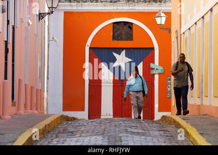 Street scene in Old San Juan, Puerto Rico Stock Photo - Alamy