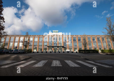 The Hub, serviced offices in a renovated art deco style building on Farnborough Business Park, Hampshire UK. Stock Photo