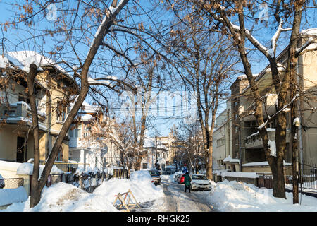 BUCHAREST, ROMANIA - JANUARY 12, 2017: Beautiful Sunny Day In Bucharest After A Heavy Winter Snow Stock Photo