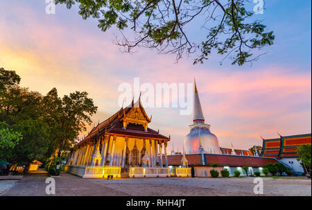 Wat Phra Mahathat Woramahawihan Nakhon Sri Thammarat Thailand Stock Photo